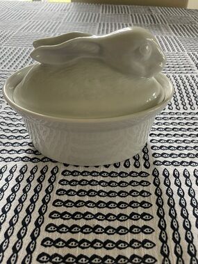 White porcelain Apilco France  C Bunny Covered Dish